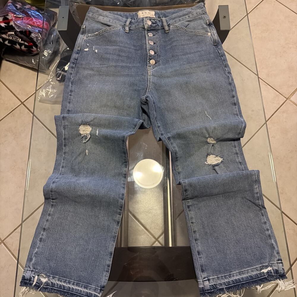We The Free Blue Jean Distressed Size 31 Women’s Button Fly